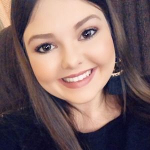 Meet your Posher, Macey